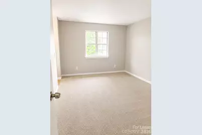 6020 Heath Valley Road, Charlotte, NC 28210 - Photo 16
