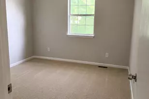 6020 Heath Valley Rd, Charlotte, NC 28210 - Photo 12
