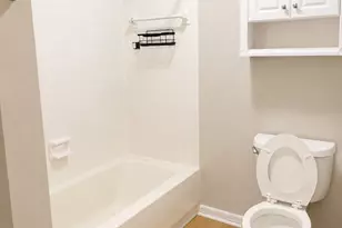 6020 Heath Valley Rd, Charlotte, NC 28210 - Photo 14