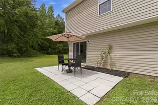 1610 Elk Creek Ct, Charlotte, NC 28214 - Photo 28