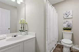 1610 Elk Creek Ct, Charlotte, NC 28214 - Photo 22