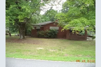 138 Glory Road, Mooresville, NC 28117 - Photo 1