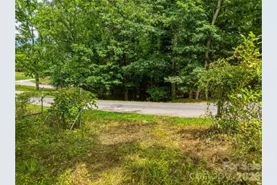 99999 Daniel Road #3, Asheville, NC 28806 - Photo 8