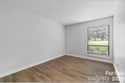 4340 N Center Street #403, Hickory, NC 28601 - Photo 18