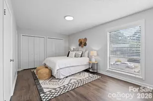 4340 N Center St, Hickory, NC 28601 - Photo 12