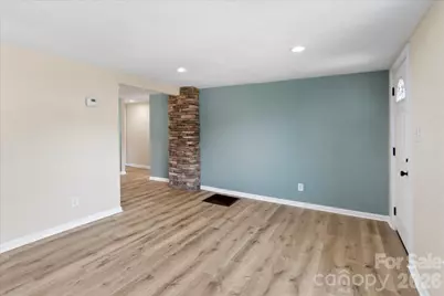 136 W Wilhemenia Street #19-22, Marion, NC 28752 - Photo 12