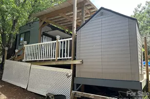 110 Pier Ave, New London, NC 28127 - Photo 32