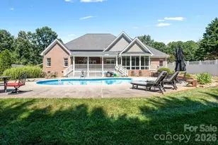 1851 29th Ave Pl NE, Hickory, NC 28601 - Photo 18