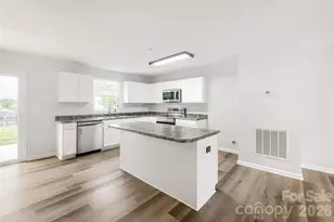 2394 Everton Cir SE, Concord, NC 28025 - Photo 4
