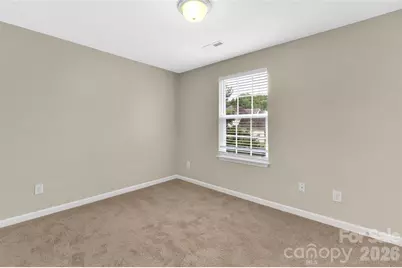 8500 Four Sisters Lane, Charlotte, NC 28215 - Photo 18