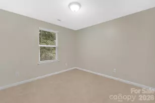 8500 4 Sisters Ln, Charlotte, NC 28215 - Photo 16