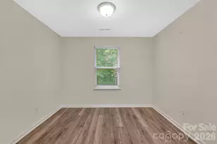 8500 4 Sisters Ln, Charlotte, NC 28215 - Photo 8