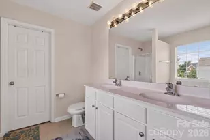 11251 Cypress View Dr, Charlotte, NC 28262 - Photo 10