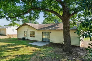 901 Kennedy St, Monroe, NC 28110 - Photo 36