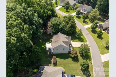 924 Autumn Glen Court, Clover, SC 29710 - Photo 6