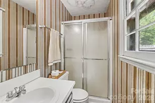 821 Ferrell Ave, Charlotte, NC 28216 - Photo 26
