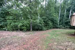5146 Mark Dr NE, Hickory, NC 28601 - Photo 14