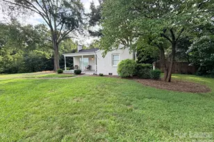 1411 Richland Dr, Charlotte, NC 28205 - Photo 2