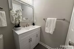 2411 Kimway Dr, Matthews, NC 28105 - Photo 10