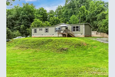395 Old US 19 23 Highway, Candler, NC 28715 - Photo 2