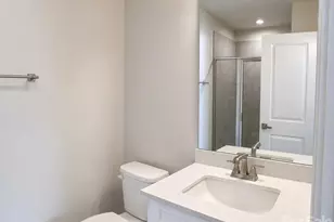 658 Uwharrie River Rd, Charlotte, NC 28211 - Photo 22