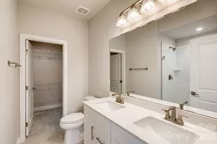 658 Uwharrie River Rd, Charlotte, NC 28211 - Photo 14