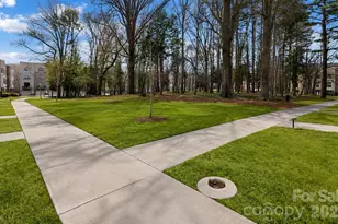 658 Uwharrie River Rd, Charlotte, NC 28211 - Photo 34