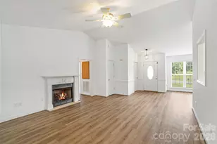 748 Chipmeadow Ln, York, SC 29745 - Photo 10
