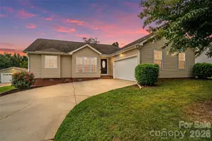 748 Chipmeadow Ln, York, SC 29745 - Photo 1