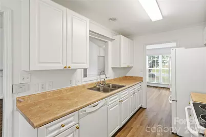 748 Chipmeadow Lane, York, SC 29745 - Photo 14
