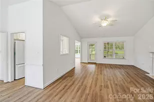 748 Chipmeadow Ln, York, SC 29745 - Photo 8