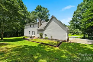131 Fox Runn Dr, Granite Falls, NC 28630 - Photo 36