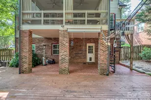 223 N Brackenbury Ln, Charlotte, NC 28270 - Photo 32