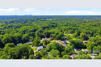 8115 Knollbrook Drive, Charlotte, NC 28270 - Photo 46