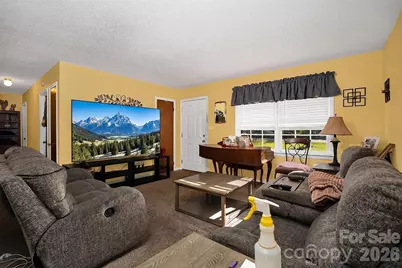 308 S Pine Street, Dallas, NC 28034 - Photo 2