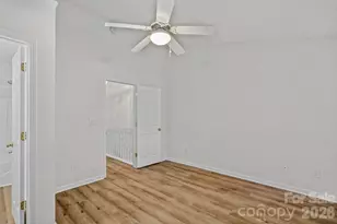 10822 Holly Ridge Blvd, Charlotte, NC 28216 - Photo 16