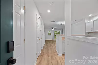 10822 Holly Ridge Boulevard, Charlotte, NC 28216 - Photo 2