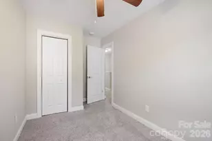 3939 Newhall Dr, Hickory, NC 28601 - Photo 26