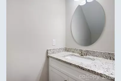 3939 Newhall Drive, Hickory, NC 28601 - Photo 12