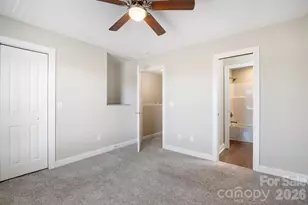 3939 Newhall Dr, Hickory, NC 28601 - Photo 20