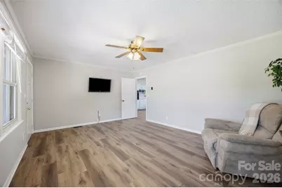 1515 Dallas Cherryville Highway, Dallas, NC 28034 - Photo 8