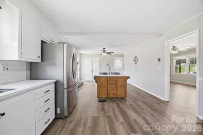 1515 Dallas Cherryville Highway, Dallas, NC 28034 - Photo 16