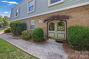 2600 Park Rd, Charlotte, NC 28209 - Photo 2