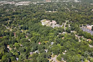 7505 Hawkstand Ln, Charlotte, NC 28210 - Photo 32