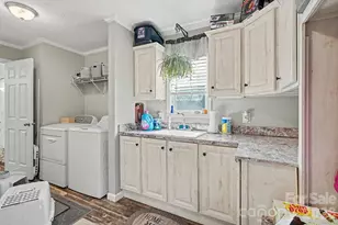 115 Greenmont Dr, Stony Point, NC 28678 - Photo 4