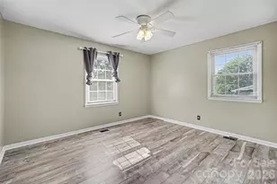 202 W Debby Dr, Shelby, NC 28152 - Photo 24