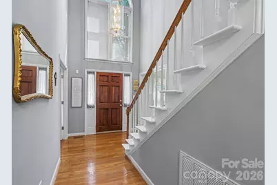 10010 Drawbridge Drive, Charlotte, NC 28215 - Photo 2