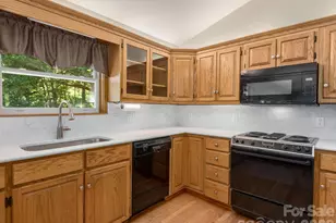 1572 Brushy Fork Rd, Sylva, NC 28779 - Photo 10
