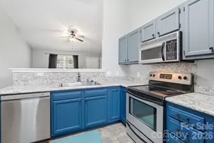 2370 Glenwood St, Kannapolis, NC 28083 - Photo 16