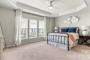 2429 Diplomat Ln, Charlotte, NC 28210 - Photo 12